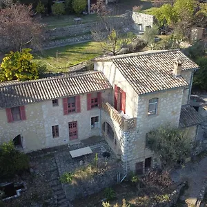  Appartement Domaine Des Petites Soeurs A 800m Du Centre Historique Avec 5200m2 De Parc Arbore